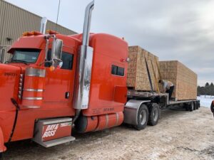 StepDeck: Canadian International Logistics