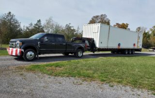 Truck Trailer: Canadian International Logistics